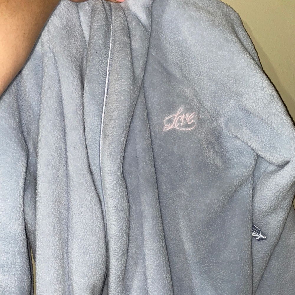 Victoria’s Secret Pastel Blue Robe - Picture 2 of 8